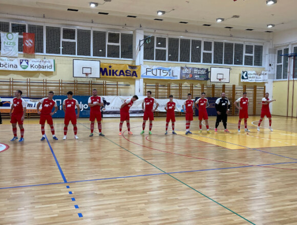 PORAZ ČLANOV IN U19, REMI U15